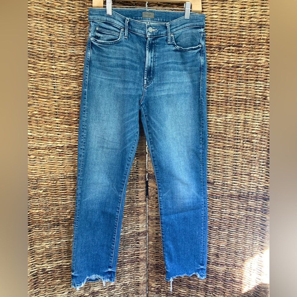 MOTHER Jeans size 30 The Rascal Ankle Chew